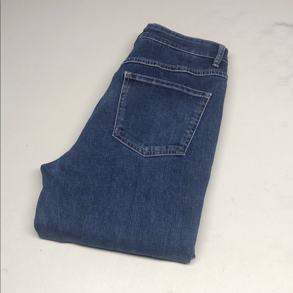 FDJ SUZANNE HIGH-RISE CAPRI JEANS 2/26x26 ⭐️